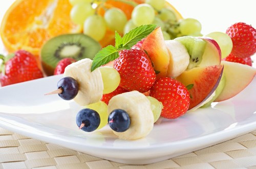 Nên an trái cây trước hay sau bữa ăn để giảm cân
