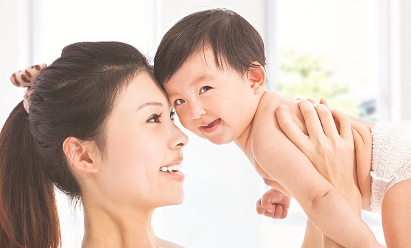 Khoa học đã chứng minh mẹ truyền lại cho con không chỉ nguồn gen Khoa học đã chứng minh mẹ truyền lại cho con không chỉ nguồn gen