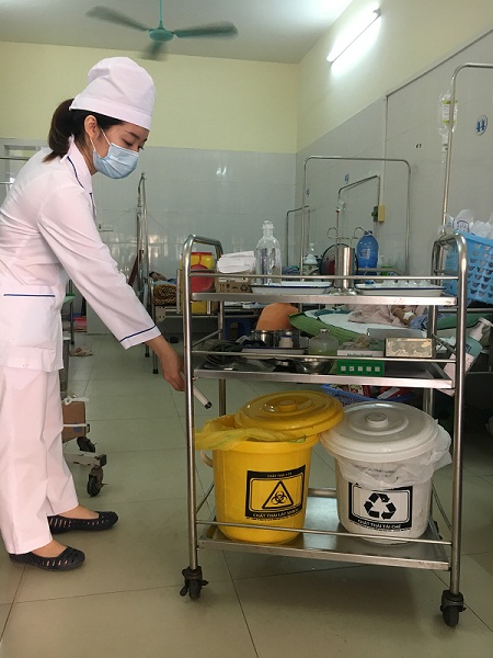 Xử lý rác thải bệnh viện