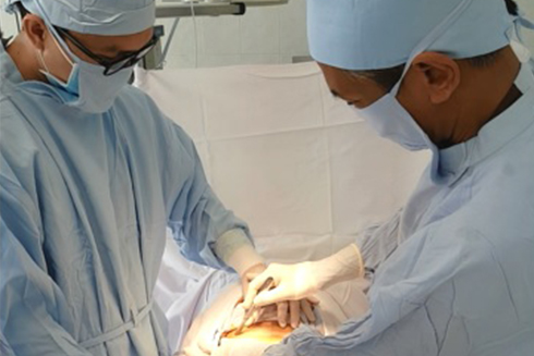 BV ĐKKV Cam Ranh - Khánh Hoà: Mổ lấy thai thành công cho sản phụ có 3 vết mổ thai cũ