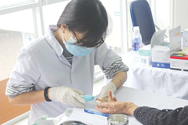 Cán bộ y tế cũng cần phải được chăm sóc                  