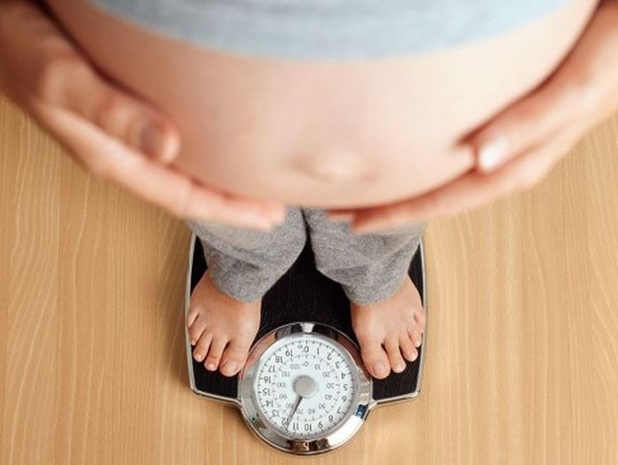Kiểm soát trọng lượng giữa thai kỳ để giảm nguy cơ tăng huyết áp