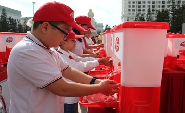 “Giữ đôi bàn tay sạch vì thế hệ tương lai”