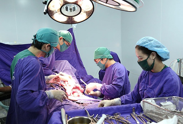 Giảm “gánh nặng” cho tuyến trên