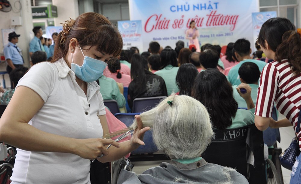 Dịch vụ tóc trong bệnh viện