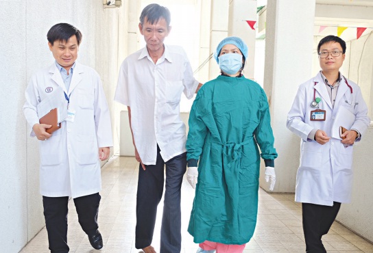 Ghép tim cho bệnh nhân chỉ có... 15 triệu đồng