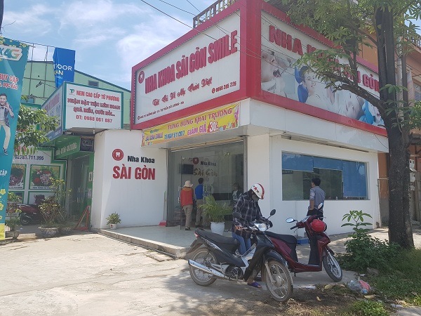 Xử lý cơ sở hành nghề y, dược không phép: Ðừng “ném đá ao bèo”