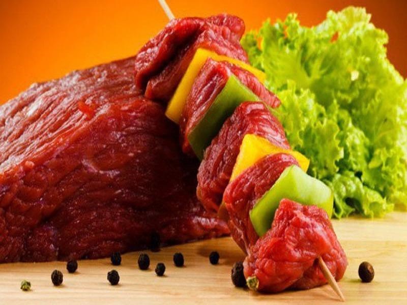 Phụ nữ ăn nhiều thịt đỏ dễ mắc lạc nội mạc tử cung