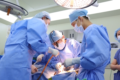 Hàn Quốc: Lần đầu tiên ghép xương ức nhân tạo bằng công nghệ in 3D