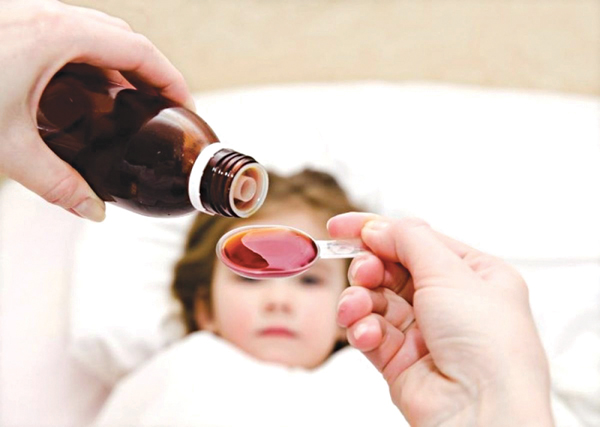 Mấy chú ý khi dùng thuốc sốt cho trẻ em