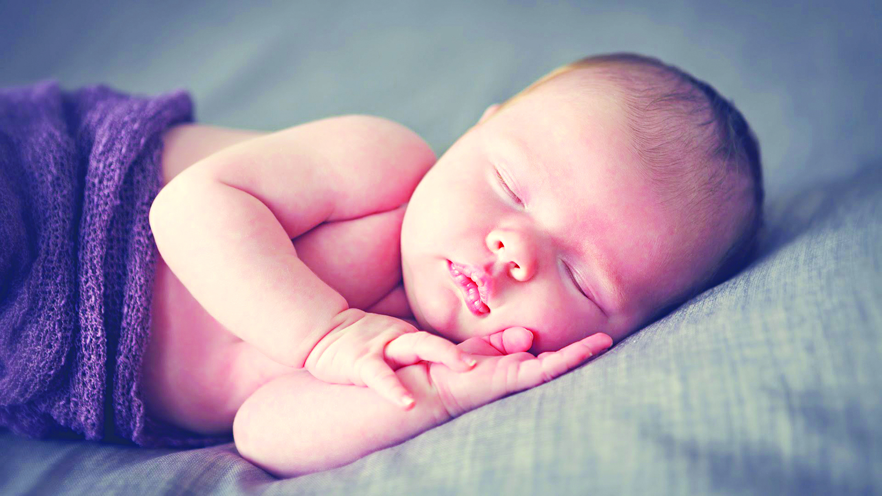 Để mẹ không phải thức trắng vì giấc ngủ của con
