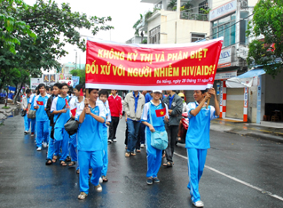 Cảnh báo nguy cơ lây nhiễm HIV trong cộng đồng