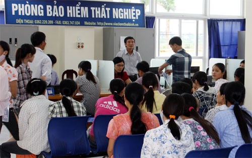 Tiếp tục hoàn thiện các quy định để thực hiện tốt chính sách bảo hiểm thất nghiệp