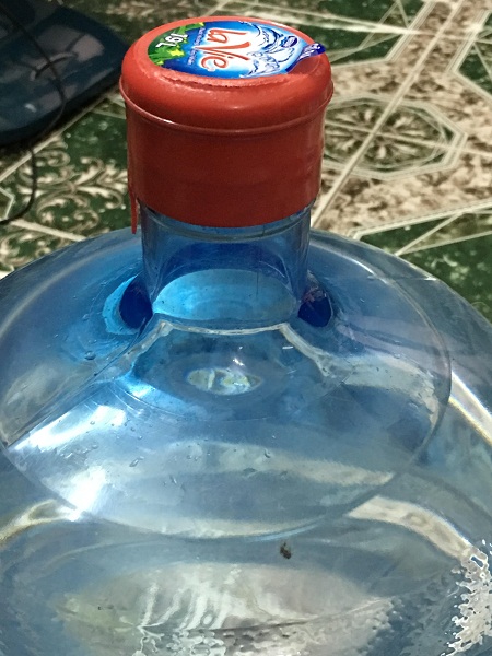 Vật thể lạ trong bình nước mang nhãn Lavie: Ðại diện Công ty Lavie nói gì?