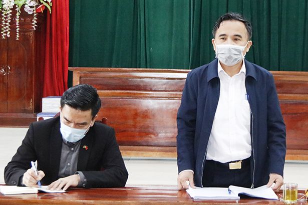 Hà Tĩnh: Cách ly 4 người trên chuyến bay có bệnh nhân nhiễm COVID- 19
