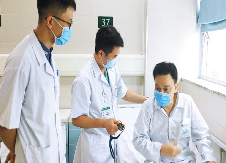 Phối hợp nhịp nhàng tuyến trên và tuyến dưới cứu sống người bệnh trong gang tấc