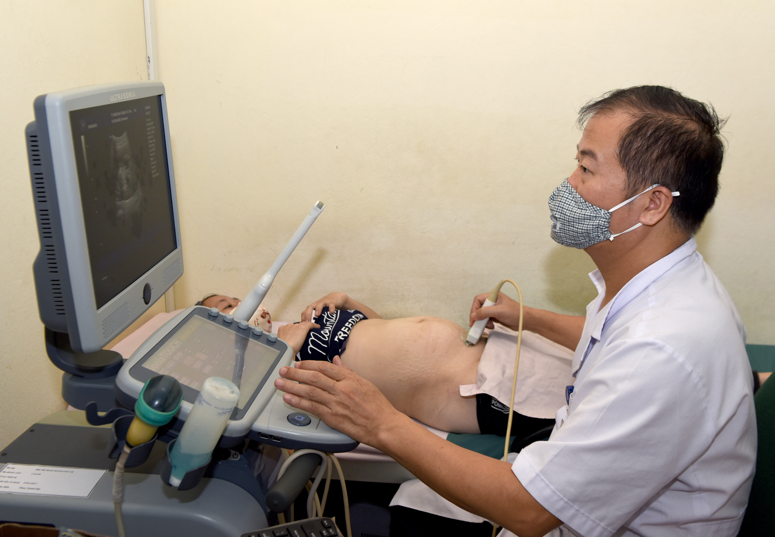Chăm sóc phụ nữ mang thai