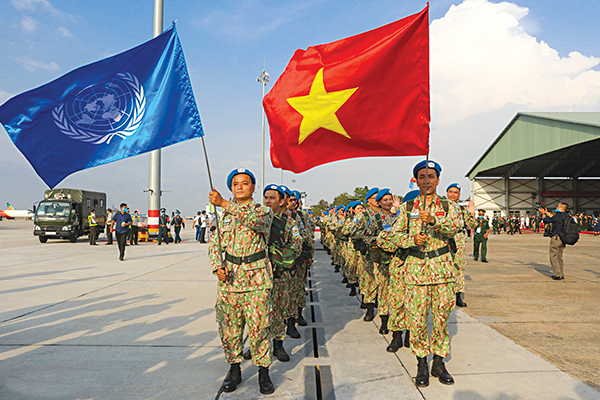 Chiến sĩ ”mũ nồi xanh” Việt Nam: Đại sứ gìn giữ hòa bình từ đất nước hình chữ S