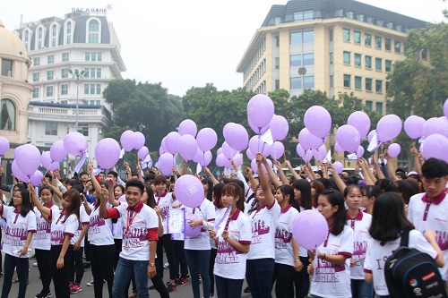 Bạn trẻ nhảy flashmob