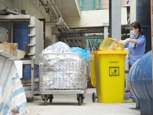 chất thải bệnh viện