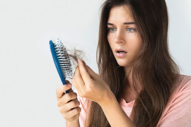 Rụng tóc từng mảng Nguyên nhân và cách điều trị