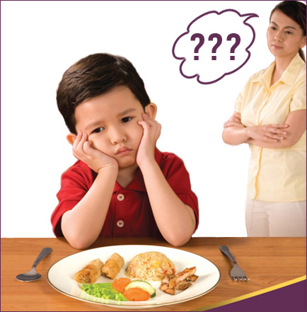 Biếng ăn là một vấn đề thường gặp đối với các bé. Hãy xem bức hình về một bé biếng ăn và cảm nhận tình yêu và sự quan tâm của phụ huynh đối với bé.