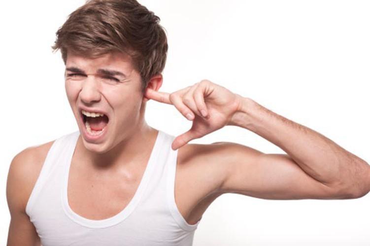 Lãng tai ở người già: Dấu hiệu suy giảm thính lực do tuổi tác không nên xem nhẹ- Ảnh 3. Làm thế nào để cải thiện chứng lãng tai, nghe kém?