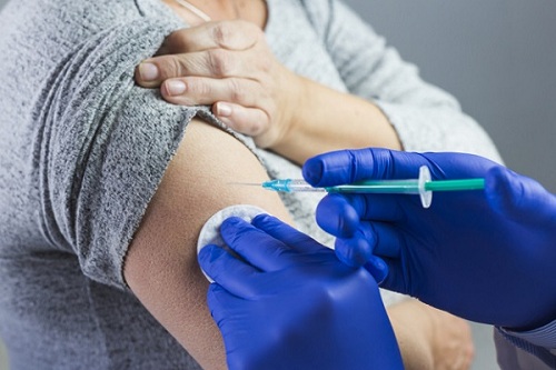 Tại sao tiêm vắc-xin bạch hầu lại quan trọng?