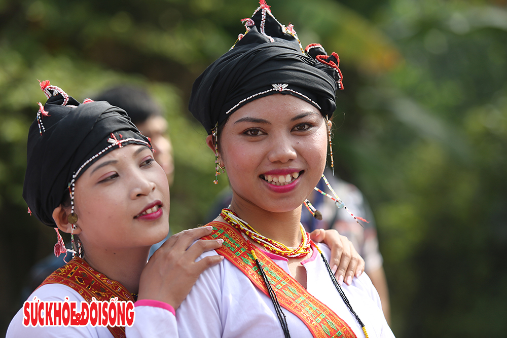 Nét duyên quyến rũ qua trang phục của phụ nữ người Chăm