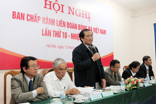 Hội nghị Ban chấp hành LĐBĐVN lần thứ 10- khóa VI 1