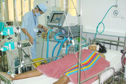Cảnh giác với rượu “ăn” người 1