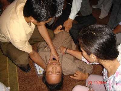 Xử trí khi bị đột quỵ 1