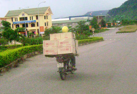 “Ăn đường Thái thay cơm, uống rượu ngoại thay nước” 1