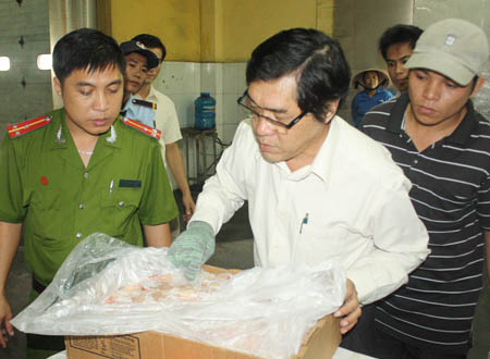 Lo an toàn bữa cơm ngày Tết 1