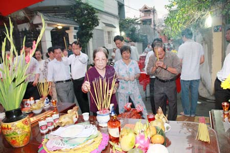 Cúng xóm: Vui thì có, nhưng mà... 1