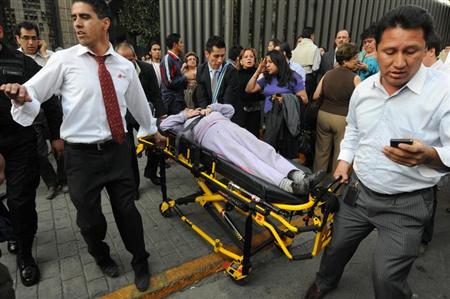 Nổ lớn tại cao ốc giữa thủ đô Mexico, gần 100 người thương vong 1