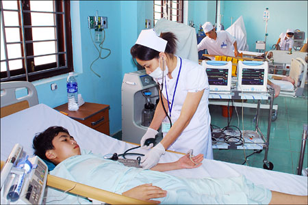 “Chẩn bệnh” cho BVÐK tỉnh Ðăk Nông 1 “Chẩn bệnh” cho BVÐK tỉnh Ðăk Nông 1