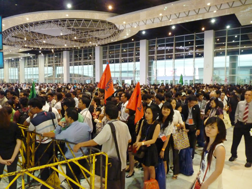 Chớ thấy đỏ, tưởng chín 1