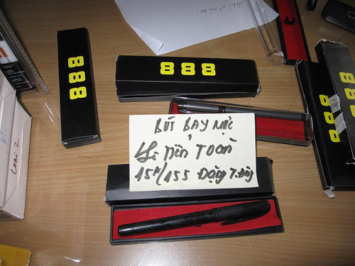 Hiểm họa từ  “bút phù thủy” 1