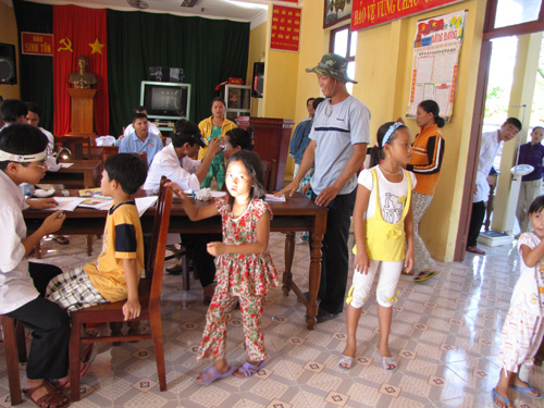 Thầy thuốc ở Trường Sa 5 Thầy thuốc ở Trường Sa 5