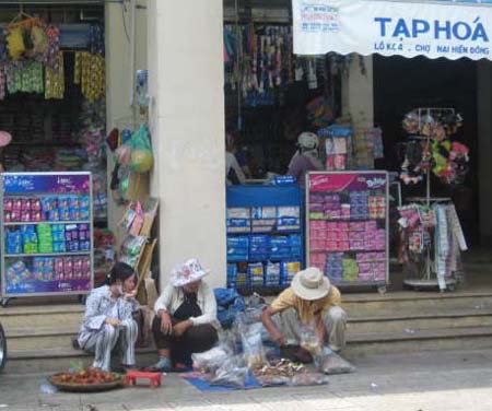 Khi “thần y “ ra... chợ 1
