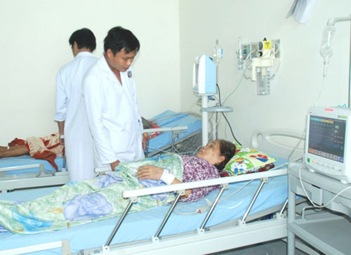 Trong 3 giờ thực hiện thành công 2 ca can thiệp tim mạch 1