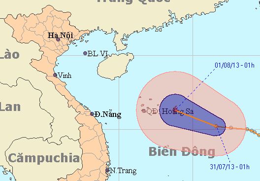 Áp thấp đổ bộ, tâm bão gió giật mạnh 1