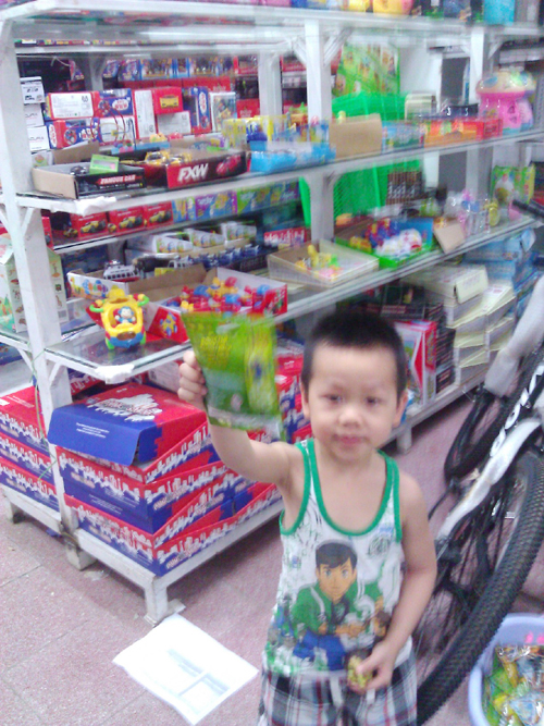 Đồ chơi bạo lực:Ám ảnh đen 1