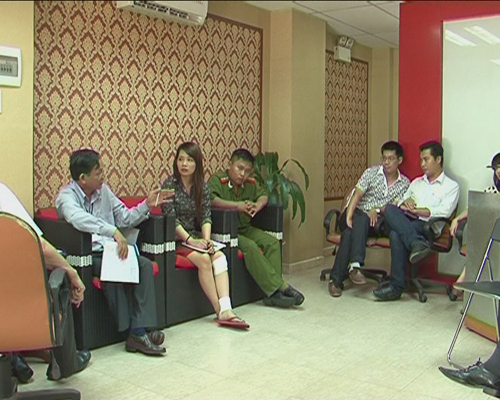 Lật tẩy phòng khám Ðông y Trung Quốc trá hình  2