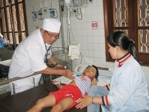 Bệnh hoành hành, dân thờ ơ 1
