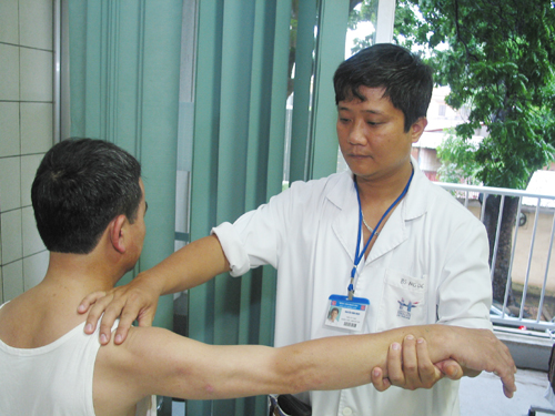 Người dân đã mặn mà hơn với BHYT 1