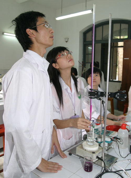 Không thể dửng dưng! 1