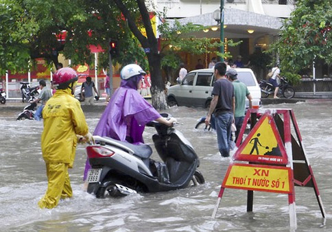 Trong ngập, có “vui” 1 Trong ngập, có “vui” 1