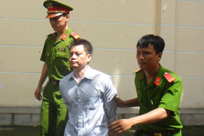 Mang hơn 1,5kg ma túy đi chào hàng, lĩnh án chung thân 1 Mang hơn 1,5kg ma túy đi chào hàng, lĩnh án chung thân 1